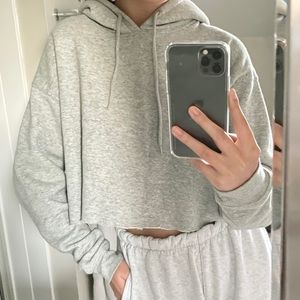 urban outfitters cropped hoodie